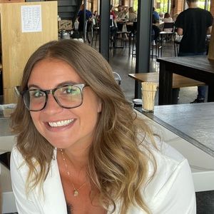 Meet your Posher, Katelyn